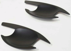 Mitsubishi L200 2019+ İç Kapı Kolu Kaplama - Siyah