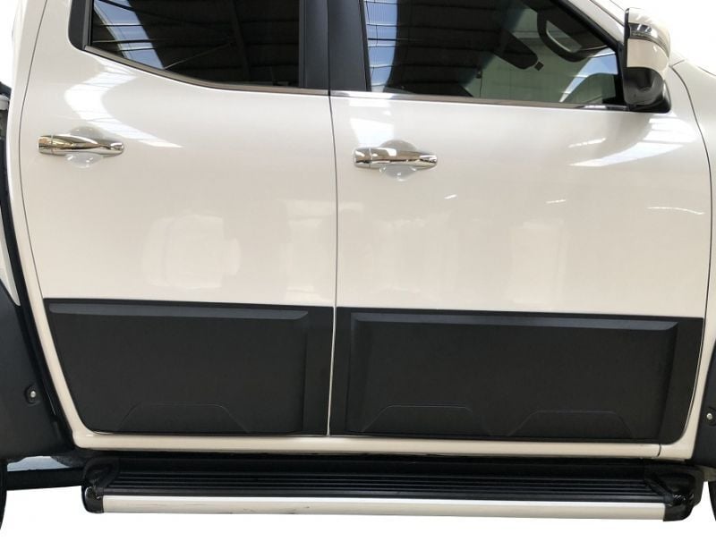 Mercedes X-Class Uyumlu Yedek Parça Yan Gövde Kaplama