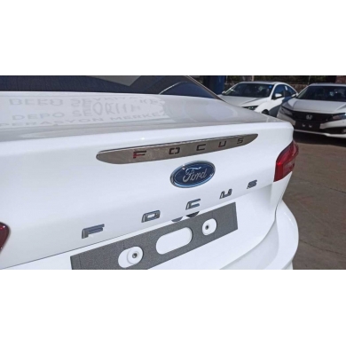 Ford Focus 2019+ Bagaj Stop Lambası Kaplaması Nikelaj