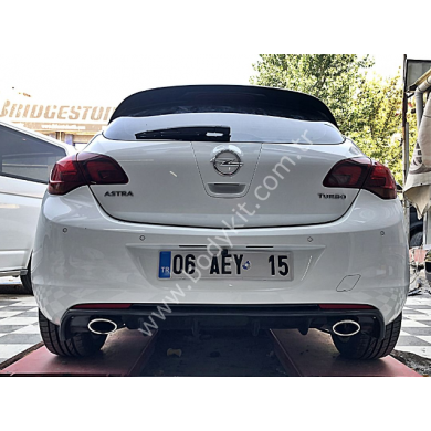 Opel Astra J Makyajsız Difüzör