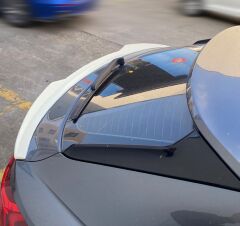 Audi Q3 2019 Sportback (F3) Uyumlu Yedek Parça Mid Spoiler