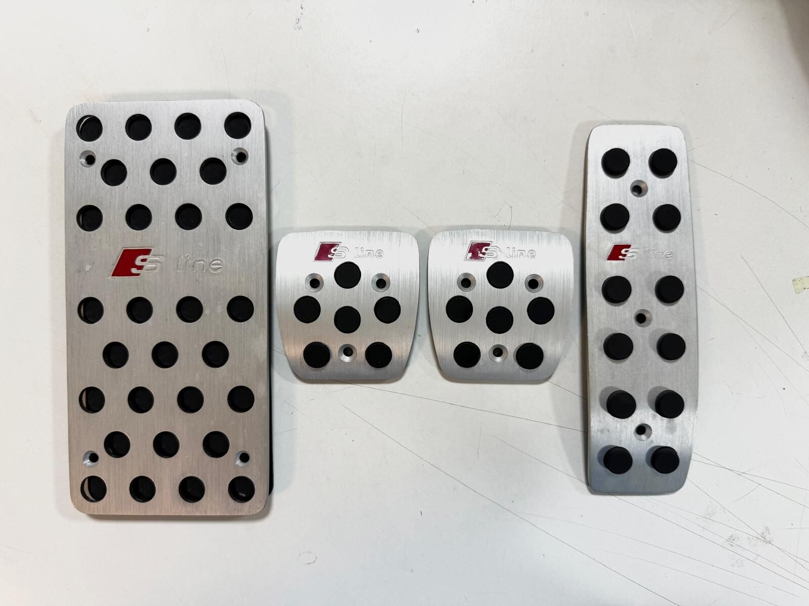 Audi Q7 Uyumlu Yedek Parça Pedal Seti Manuel