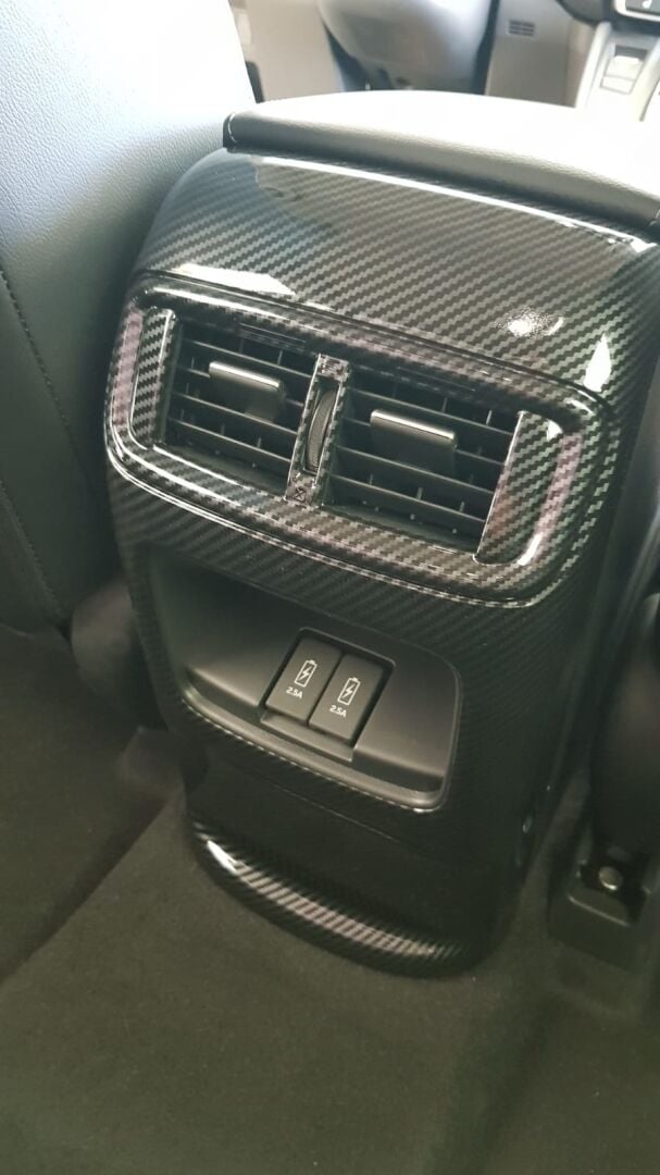 Honda CR-V 2017+ Için Uyumlu Karbon Arka Menfez Kaplama