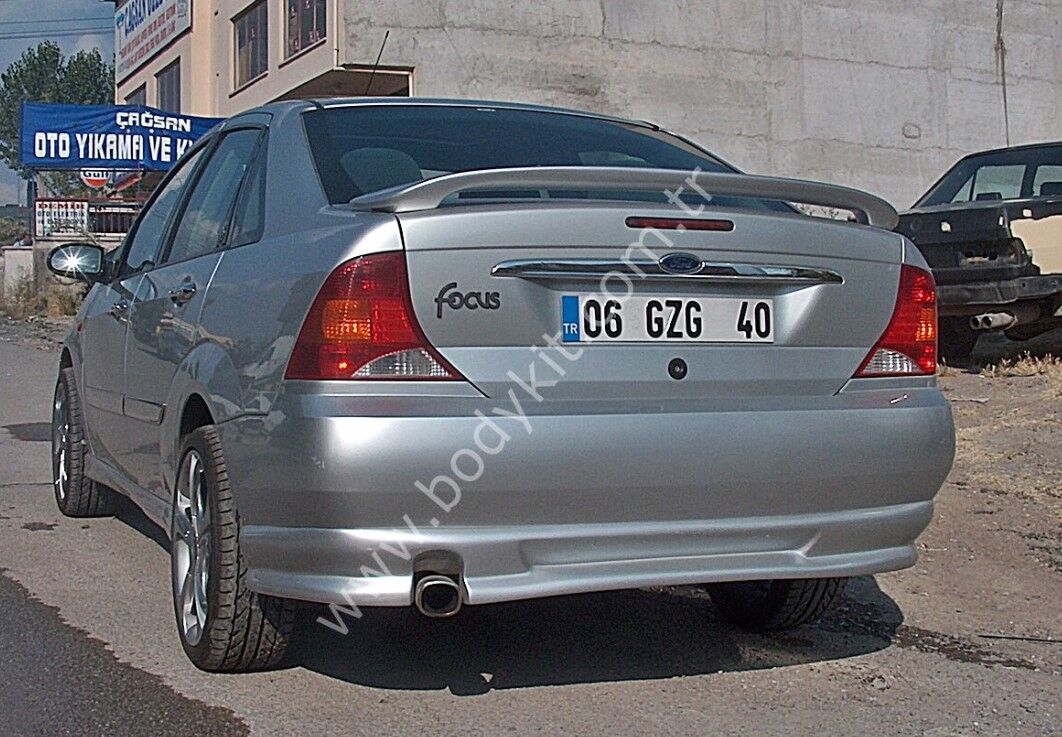 Ford Focus 1 Uyumlu Yedek Parça  Sedan Spoiler