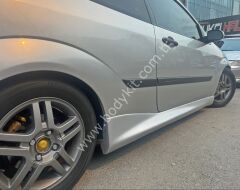Ford Focus 1  Uyumlu Yedek Parça HB Tek Kapı Marşpiyel
