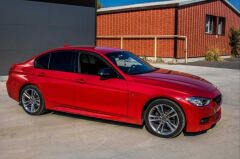 BMW 3 Serisi F30 2012-2018 Uyumlu Marşpiyel Lipi Piano Black