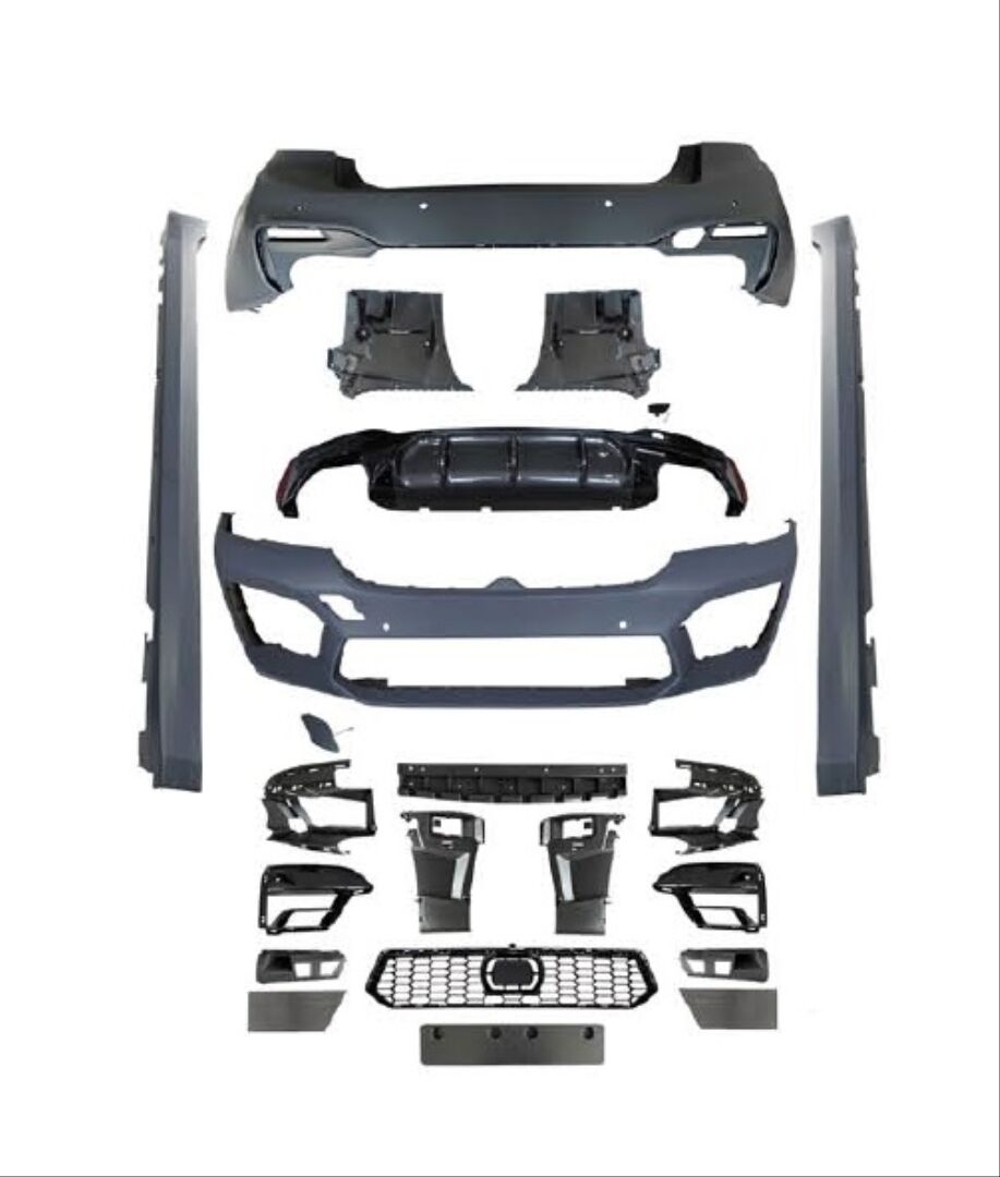 BMW 5 Serisi G30 2021+ LCI M5 Görünüm Body Kit