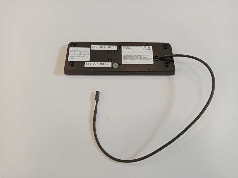 Bmw 3 Serisi F30 2012-2018 Uyumlu Yedek Parça Telefon Şarjı