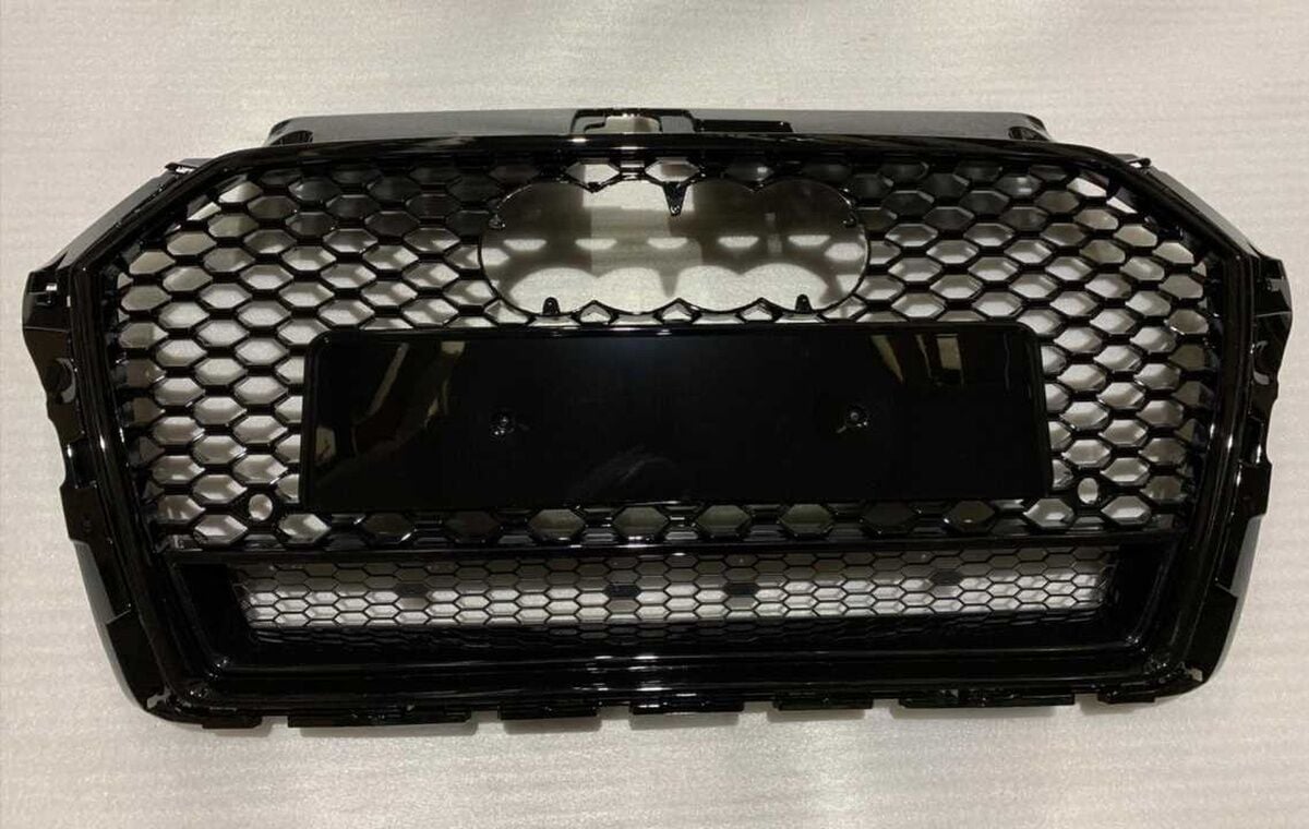 Audi A3 RS3 2017-2020  Uyumlu Yedek Parça Panjur Siyah