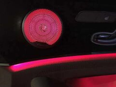 Mercedes W205 2019+ Uyumlu Yedek Parça Hoparlör Aydınlatma Ambiyans 64 Renk