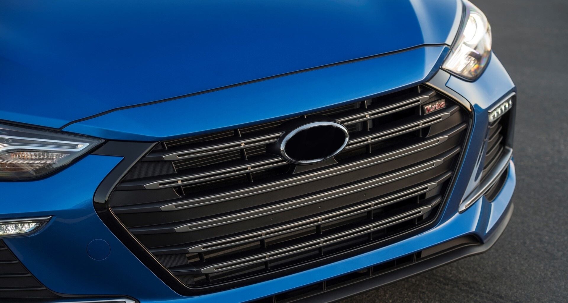 Hyundai Elantra 2016-2019 Rs Ön Tampon ve Panjur
