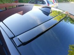 BMW 5 Serisi F10 Cam Üstü Spoiler