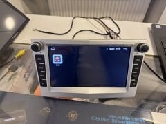 OPEL ASTRA H-CORSA D- ANDROİD MULTİMEDYA CARPLAY 4+64GB