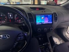 Kia Cerato Multimedya Carplay+And.Auto 4+64gb