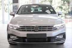 Passat B8.5 İçin Uyumlu R-Line Ön Tampon Ve Panjur Seti