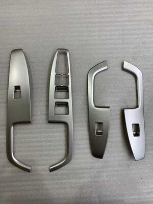 Hyundai Elantra 2016-2019 Kolçak Kaplama Silver Abs