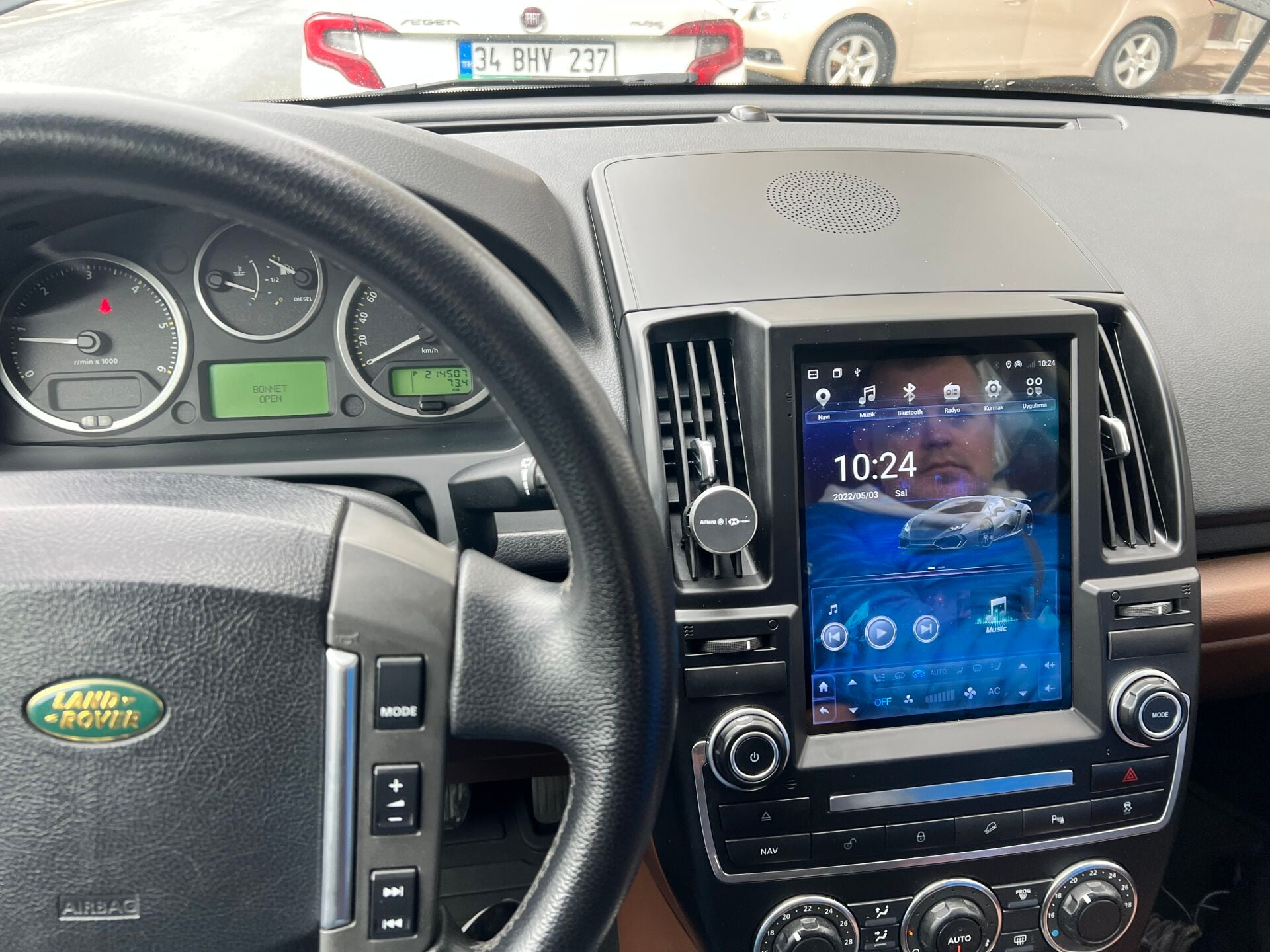 Land Rover Free Lander Tesla Multimedya Carplay+And.Auto 4+64gb