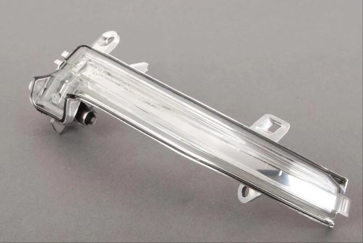 Bmw F20 - F30 - F32 1-3-4 Serisi Için Uyumlu Yedek Parça Ayna Sinyali Sol Beyaz 63137280771