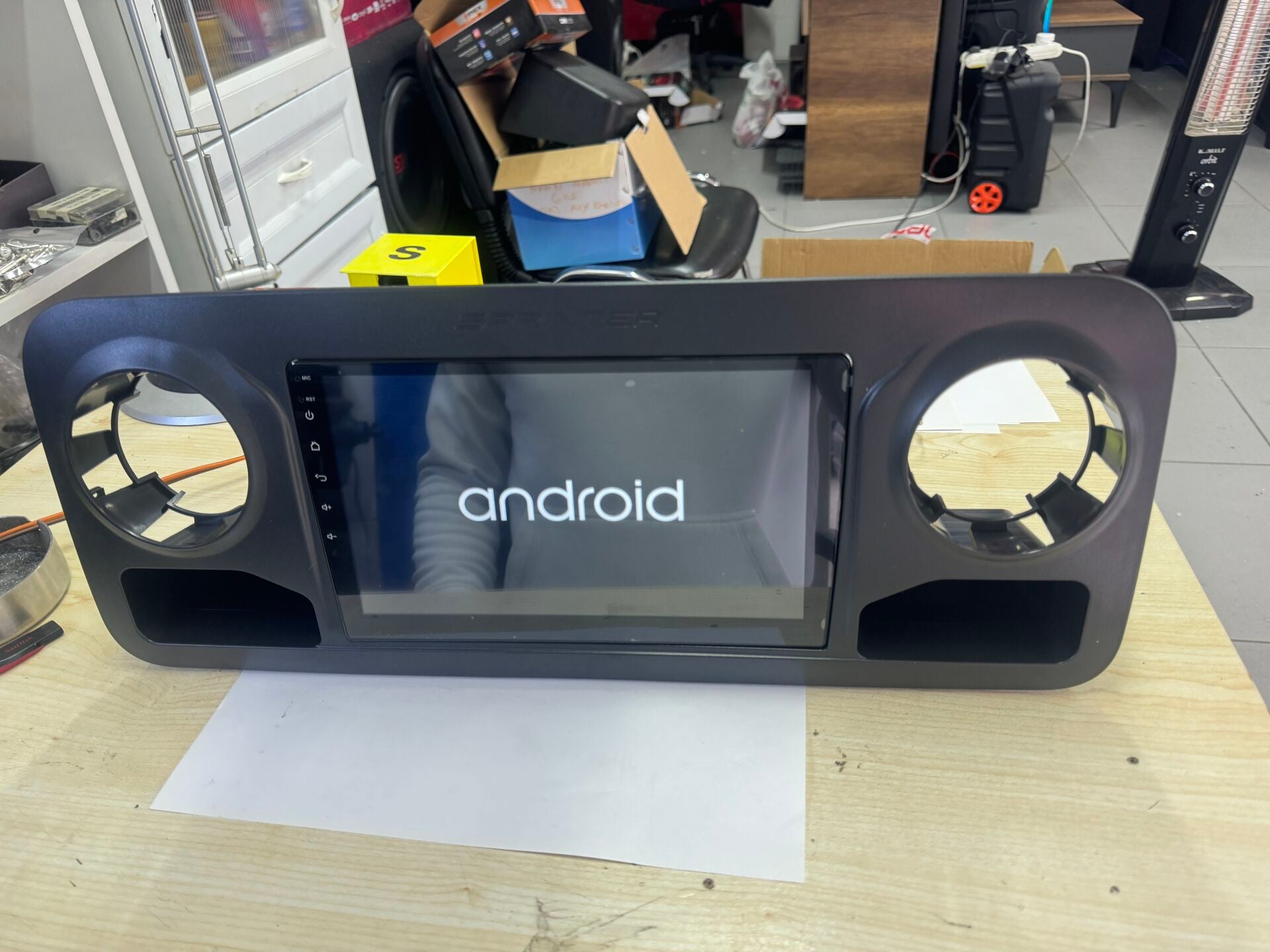 Mercedes Sprinter Multimedya Carplay+And.Auto 4+64gb