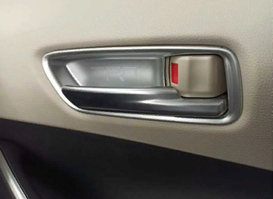 Toyota Corolla 2019+ Uyumlu Yedek Parça Kapı Kolu İç Kaplama - Silver