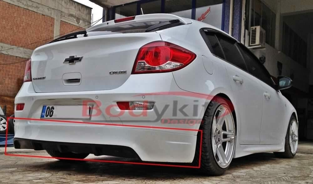 Chevrolet Cruze Uyumlu Yedek Parça Hb Arka Karlık