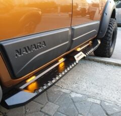 Toyota Hilux Uyumlu Yedek Parça Çelik Yan Basamak AQM4WD S32