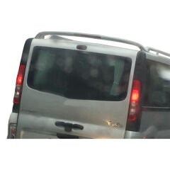 Renault Trafic Uyumlu Yedek Parça Işıklı Tavan Spoiler Boyalı