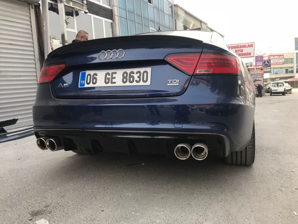Audi A5 Uyumlu Yedek Parça Difüzör