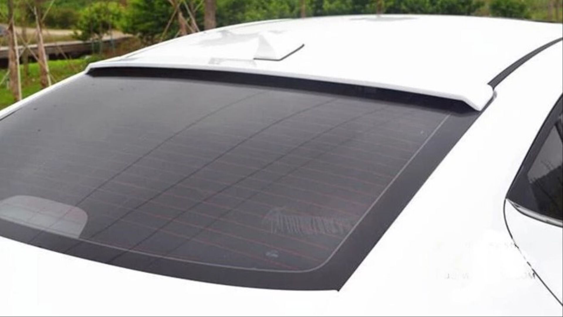 Hyundai Elantra 2016-2019 Uyumlu Yedek Parça Cam Üstü Spoiler - Piano Black