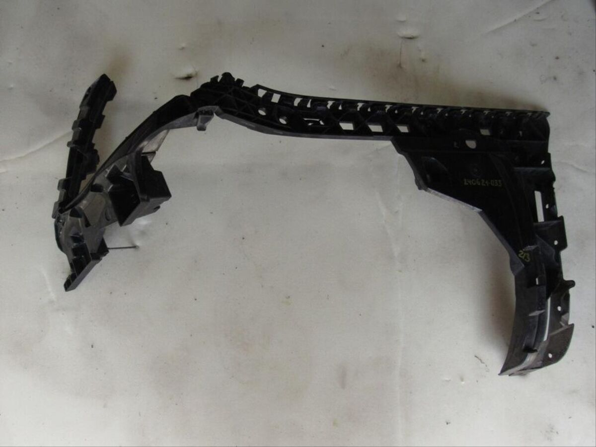 Mercedes W213 E SERISI 2016+ Amg Uyumlu Yedek Parça Arka Tampon Iç Braketi - 2138850263