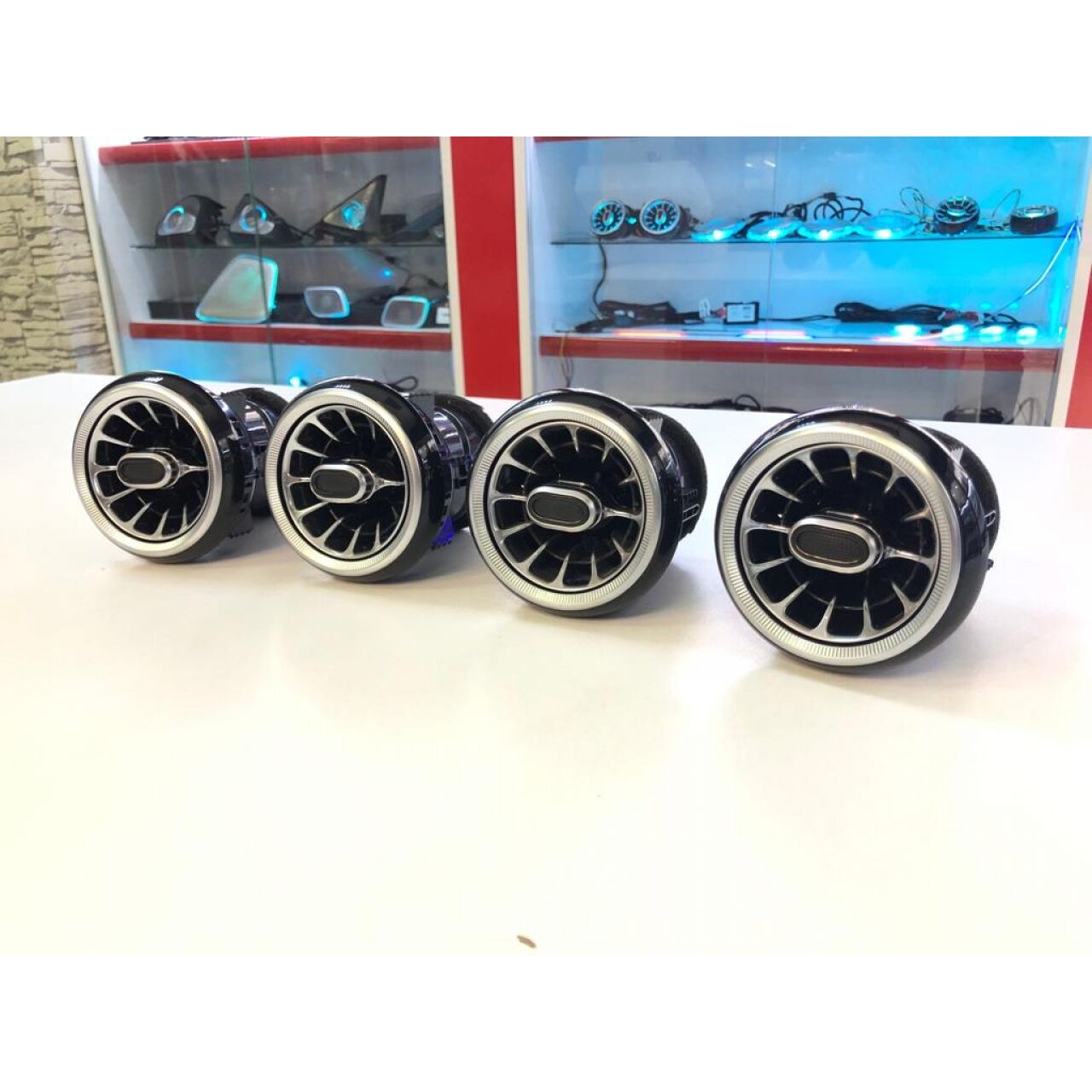 Audi A3 2014-2020 Universal Ön Havalandırma Seti Işıklı 64 Renk