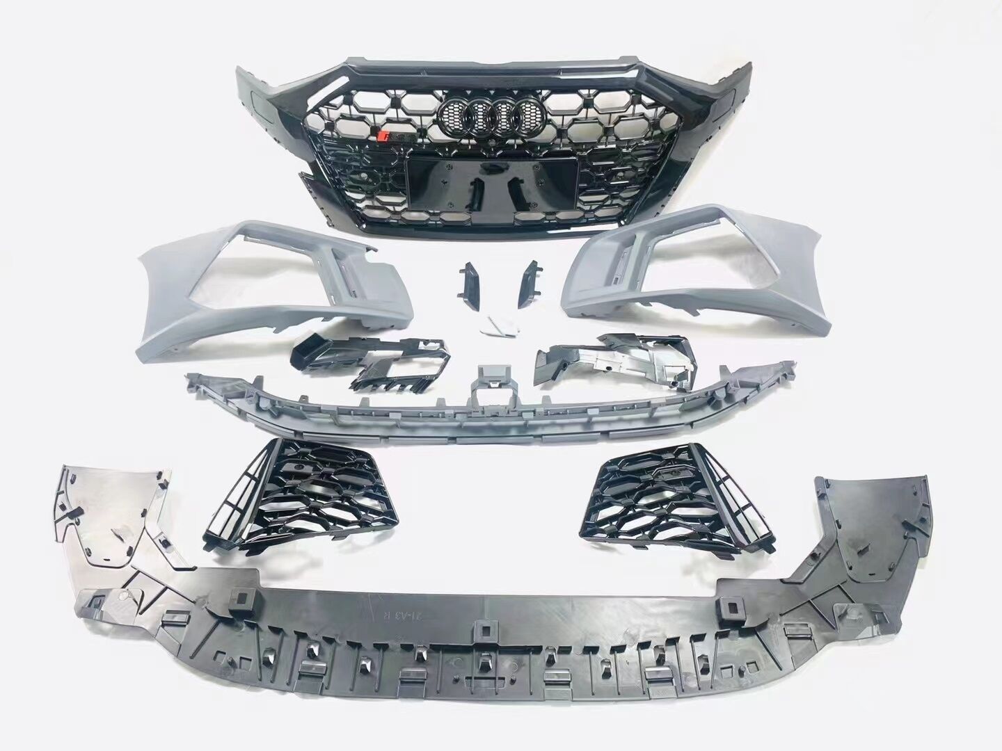 Audi A3 RS3 2021+ Uyumlu Yedek Parça Ön Tampon Dönüşüm