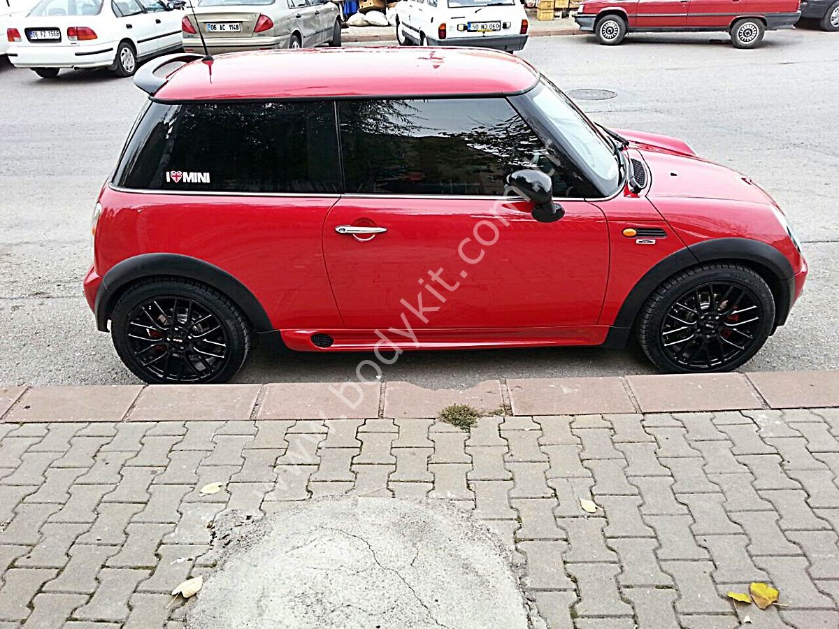 Mini Cooper S R53/R50 Uyumlu Yedek Parça Marşpiyel