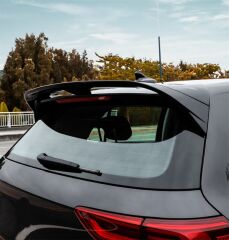 VW Golf 8 Bagaj Üstü Spoiler Piano Black