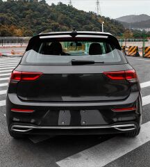 VW Golf 8 Bagaj Üstü Spoiler Piano Black