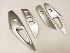 Toyota Corolla 2019+ Uyumlu Yedek Parça Kapı Kolçak Kaplama - Silver