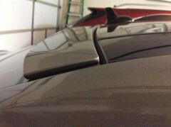 Mercedes W212 2009-2015 E Serisi Uyumlu Yedek Parça Cam Üstü Spoiler Parlak Siyah