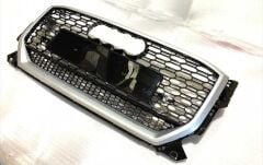 Audi Q2 RSQ2 2016-2020 Uyumlu Yedek Parça Panjur Gri