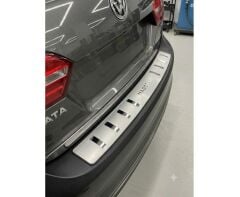 Magotan Passat B7 (2011 - 2015) Krom Bagaj Eşiği Koruma Çıtası