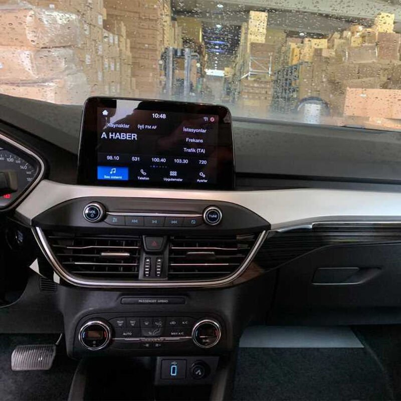 Ford Focus  Uyumlu Yedek Parça  2019+ Panel Kaplama Siyah