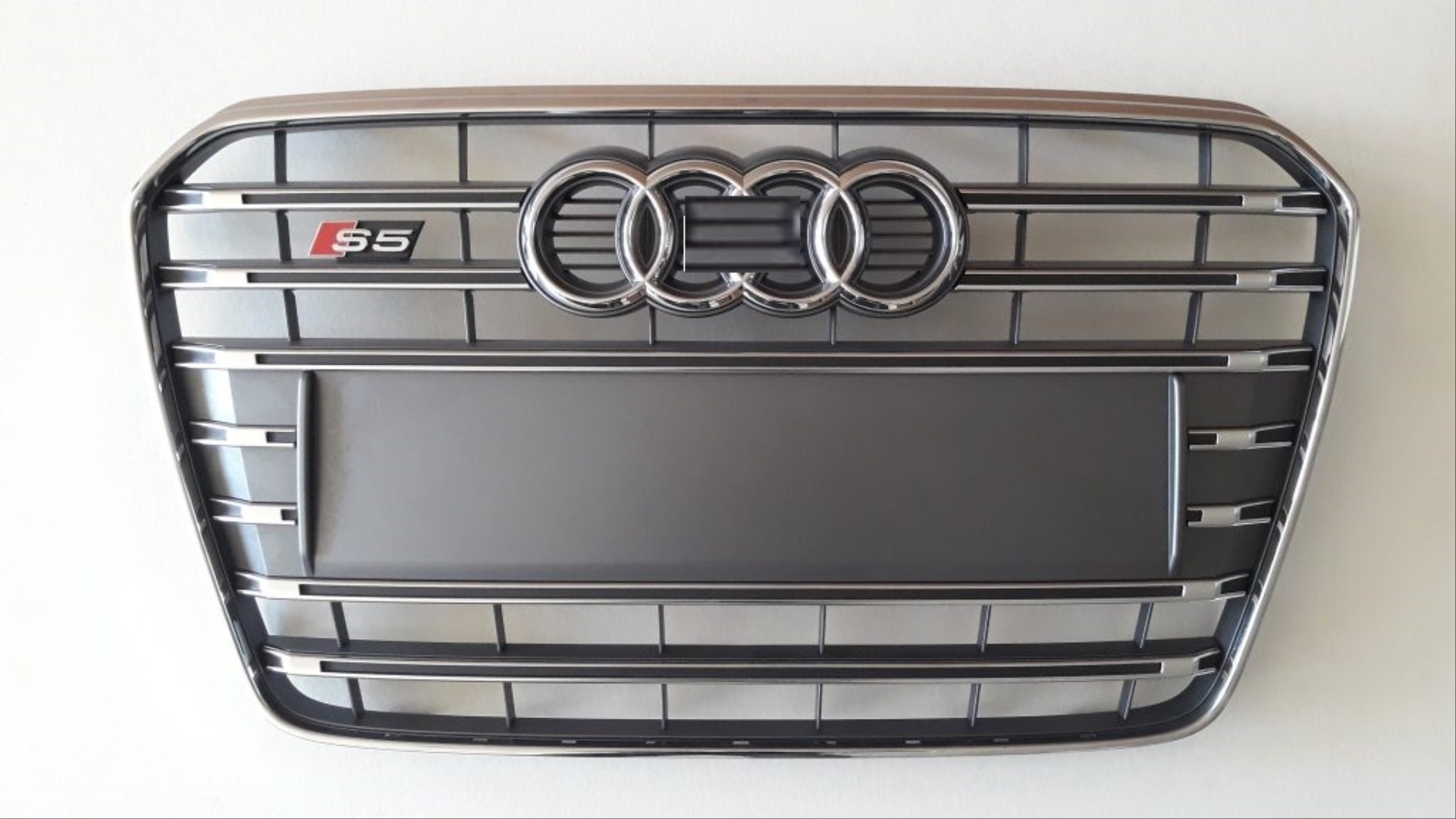 Audi A5 2012-2016 İçin Uyumlu S5 Panjur - Gri