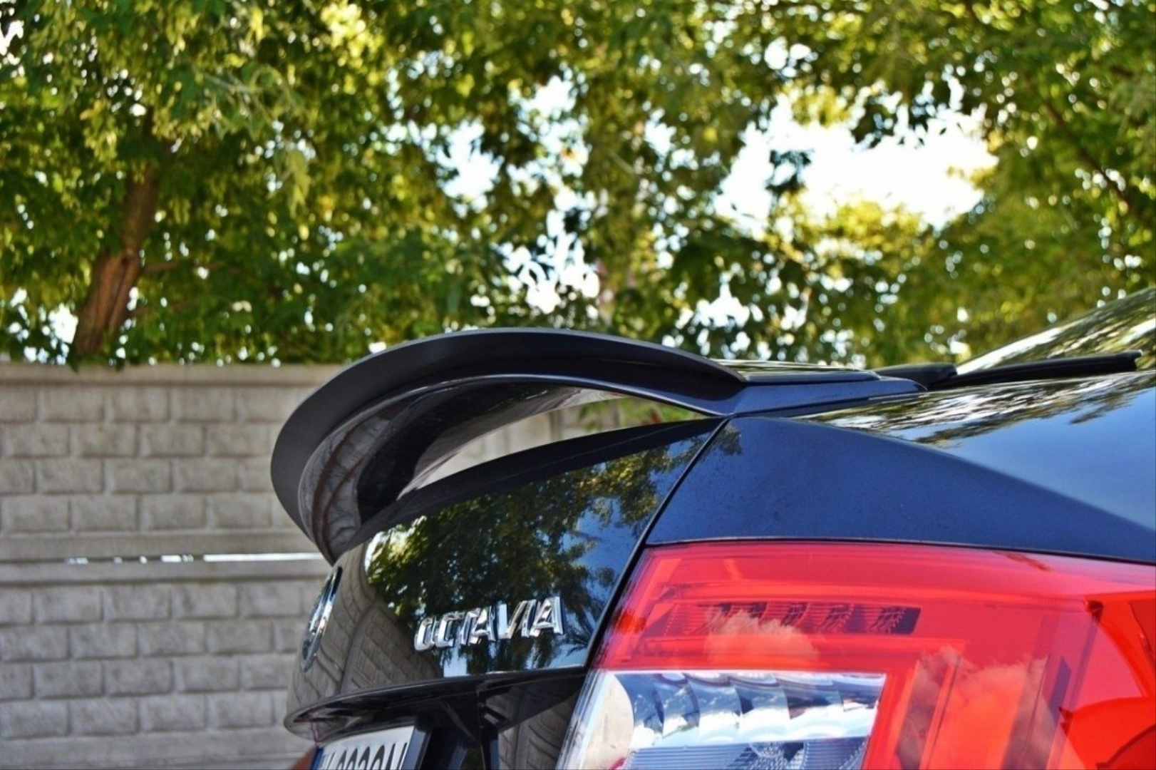 Skoda Octavia 2013-2020 İiçin RS Spoiler- Piano Black