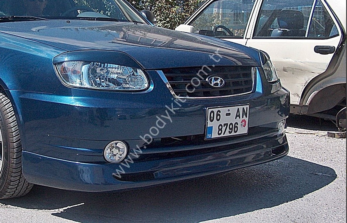 Hyundai Admira Far Kaşı