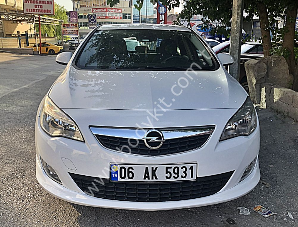 Opel Astra J Ön Tampon Eki