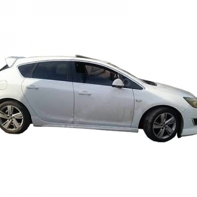 Opel Astra J Sedan Uyumlu Yedek Parça Düz Model Marşpiyel Boyasız