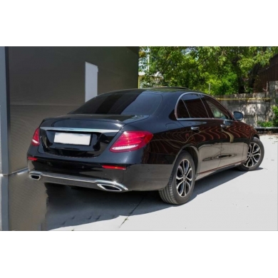 Mercedes W213 2016-2019 E63 Uyumlu Yedek Parça Spoiler Parlak Siyah