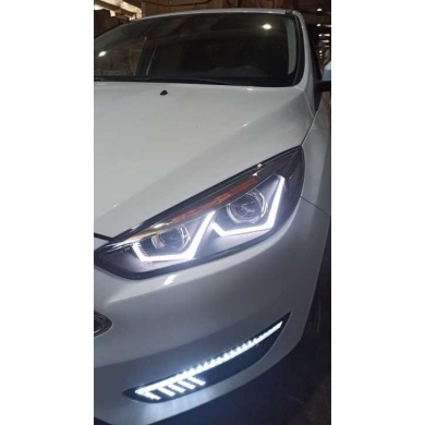 Ford Focus Uyumlu Yedek Parça 2015-2018 Ön Sis Ledi Kayar Sinyalli