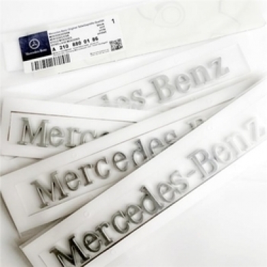 Mercedes-Benz Krom Bagaj Logosu (AL-66)