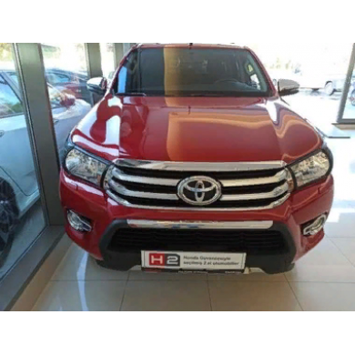 Toyota Hilux Revo 2016-2019 Uyumlu Yedek Parça Far Çerçevesi Kaplama Siyah