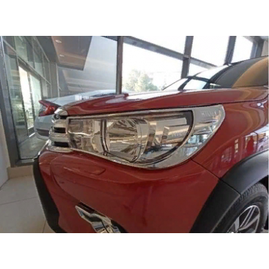 Toyota Hilux Revo 2016-2019 Far Çerçeve Kaplama Krom